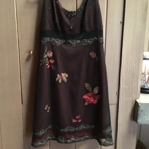 Gorgeous dress - perfect for any special event